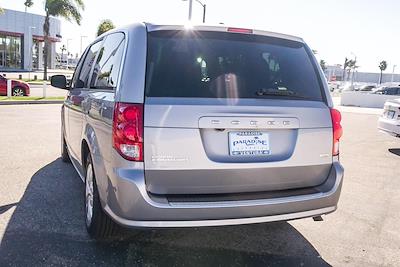 Used 2018 Dodge Grand Caravan SE Minivan for sale #P1314 - photo 2