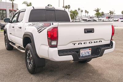 Used 2019 Toyota Tacoma - photo 1