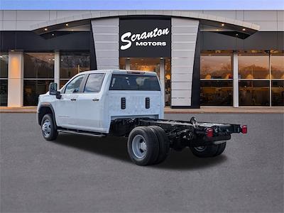 2025 GMC Sierra 3500 Crew Cab DRW 4x4 Cab Chassis for sale #S9267 - photo 2