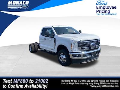 2025 Ford F-350 Super Cab DRW 4x4 Cab Chassis for sale #259481 - photo 1