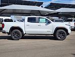 New 2025 GMC Canyon Elevation Crew Cab 4WD Pickup for sale #G250487 - photo 3