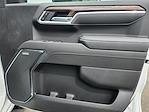 New 2025 GMC Sierra 1500 SLT Crew Cab 4WD Pickup for sale #G250569 - photo 17