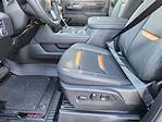 New 2025 GMC Sierra 2500 AT4 Crew Cab 4WD Pickup for sale #G250638 - photo 9