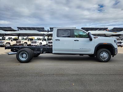 New 2026 GMC Sierra 3500 Pro Crew Cab 4WD 60 CA Cab Chassis for sale #G260066 - photo 2