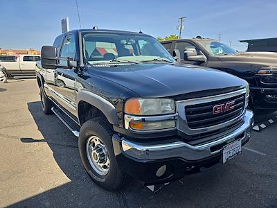 2005 GMC Sierra 2500 Extended Cab 4x4 Pickup for sale #24423 - photo 1
