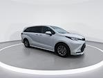 2022 Toyota Sienna AWD Minivan for sale #25137 - photo 2