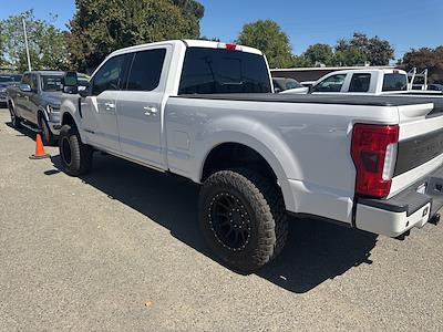 2017 Ford F-250 Crew Cab 4WD Pickup for sale #25145 - photo 2