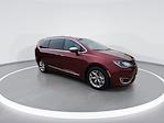 2017 Chrysler Pacifica FWD Minivan for sale #26245 - photo 2