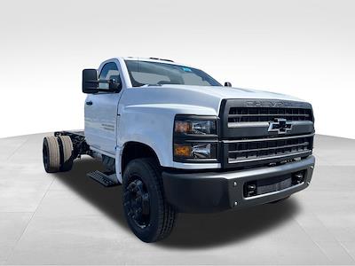 New 2024 Chevrolet Silverado 5500 - photo 1