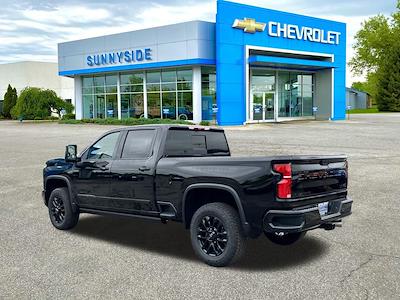 New 2025 Chevrolet Silverado 3500 High Country Crew Cab 4x4 Pickup for sale #904774 - photo 2
