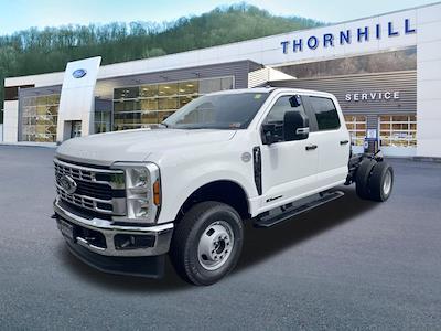 New 2025 Ford F-350 XL Crew Cab 4WD Cab Chassis for sale #25F248 - photo 1