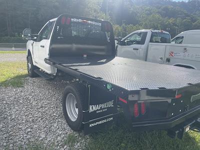 New 2025 Ford F-350 XL Regular Cab 4WD Flatbed Truck for sale #25F544 - photo 2