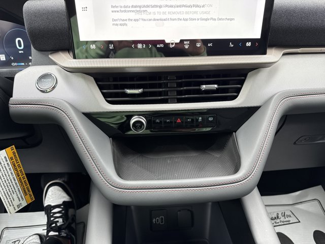 New 2026 Ford Explorer - photo 17