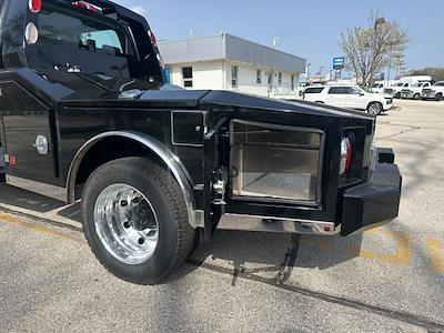 New 2024 Chevrolet Silverado 6500 LT 4x4 Flatbed Truck for sale #242108 - photo 2