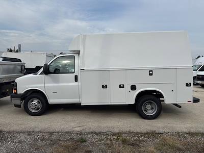 New 2024 Chevrolet Express 3500 - photo 1