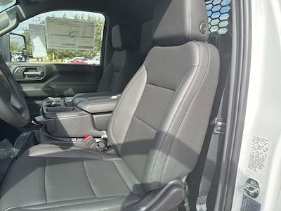 New 2025 Chevrolet Silverado 3500 - photo 1