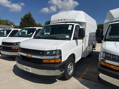 New 2025 Chevrolet Express 3500 - photo 1