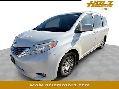 2016 Toyota Sienna FWD Minivan for sale #251894A - photo 1
