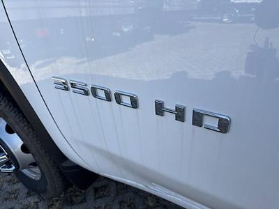 New 2025 Chevrolet Silverado 3500 - photo 1