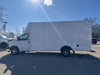 New 2025 Chevrolet Express 4500 - photo 1