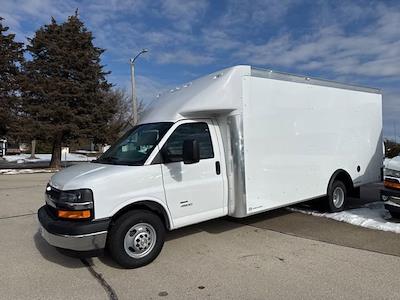 New 2025 Chevrolet Express 4500 - photo 1