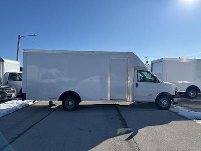 New 2025 Chevrolet Express 4500 Box Van for sale #252136 - photo 2