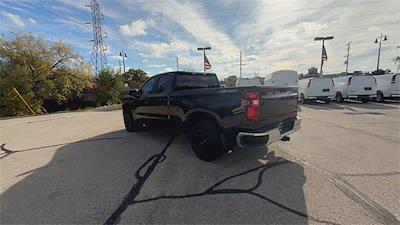 2020 Chevrolet Silverado 1500 Double Cab 4WD Pickup for sale #26291A - photo 2