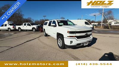 2018 Chevrolet Silverado 1500 Crew Cab 4WD Pickup for sale #26467A - photo 2