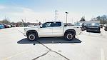 2023 Nissan Frontier Crew Cab 4x4 Pickup for sale #3197FI - photo 6