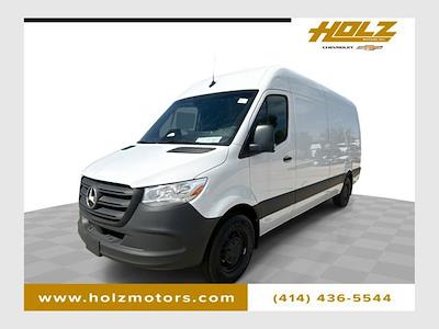 Used 2025 Mercedes-Benz Sprinter 2500 - photo 1