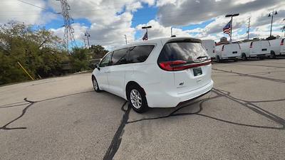 2024 Chrysler Pacifica FWD Minivan for sale #3512SG - photo 2