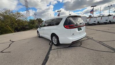 2024 Chrysler Pacifica FWD Minivan for sale #3512SG - photo 2