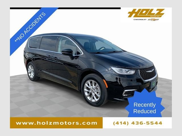 Used 2024 Chrysler Pacifica Touring L Minivan - photo 1