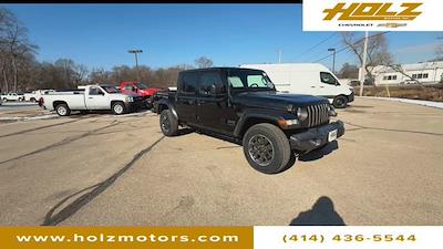 Used 2021 Jeep Gladiator - photo 1