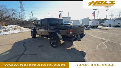 Used 2021 Jeep Gladiator - photo 1