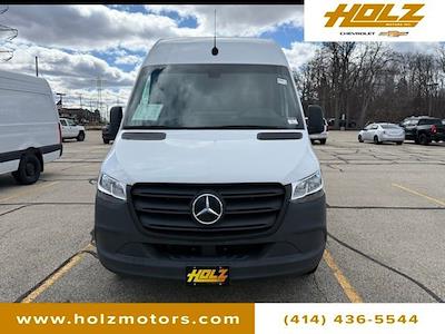 Used 2024 Mercedes-Benz eSprinter - photo 1