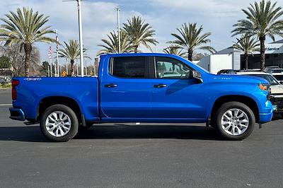 New 2026 Chevrolet Silverado 1500 Custom Crew Cab for sale #260298 - photo 2