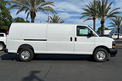 New 2026 Chevrolet Express 3500 - photo 1