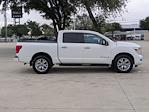 2021 Nissan Titan Crew Cab 4WD Pickup for sale #C251511A - photo 4