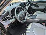 2021 Toyota Highlander FWD SUV for sale #C251587A - photo 9