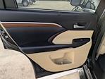 2018 Toyota Highlander FWD SUV for sale #C251700A - photo 14