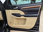 2018 Toyota Highlander FWD SUV for sale #C251760A - photo 35