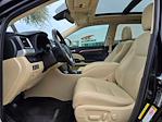 2018 Toyota Highlander FWD SUV for sale #C251760A - photo 9