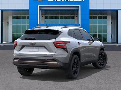 2025 Chevrolet Trax FWD SUV for sale #C251778 - photo 2