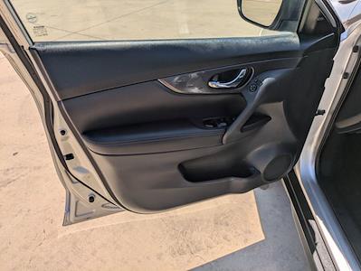 2018 Nissan Rogue FWD SUV for sale #C251923A - photo 1