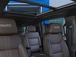 New 2025 Chevrolet Suburban High Country 4WD SUV for sale #C251990 - photo 24