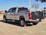 2017 Ford F-250 Crew Cab 4WD Pickup for sale #C260538A - photo 5