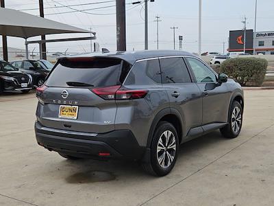 Used 2021 Nissan Rogue - photo 1