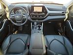 2023 Toyota Highlander AWD SUV for sale #C260895A - photo 7