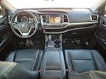 Used 2019 Toyota Highlander XLE for sale #C261103A - photo 17